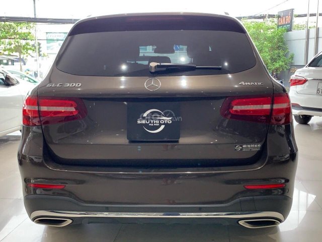 Bán xe Mercedes-Benz GLC-Class đời 2017, màu nâu, giá tốt