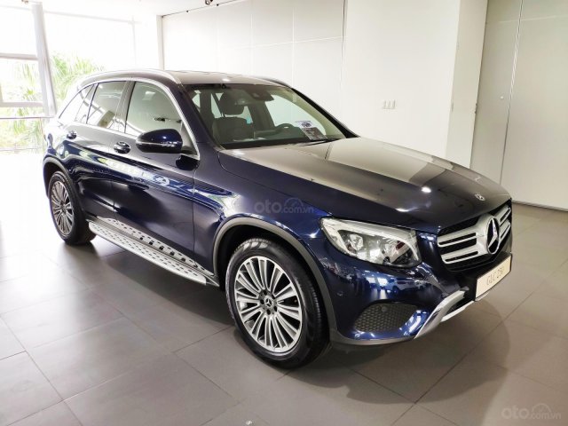 Bán Mercedes-Benz GLC 250 năm sản xuất 2019, màu xanh lam, xe nhập