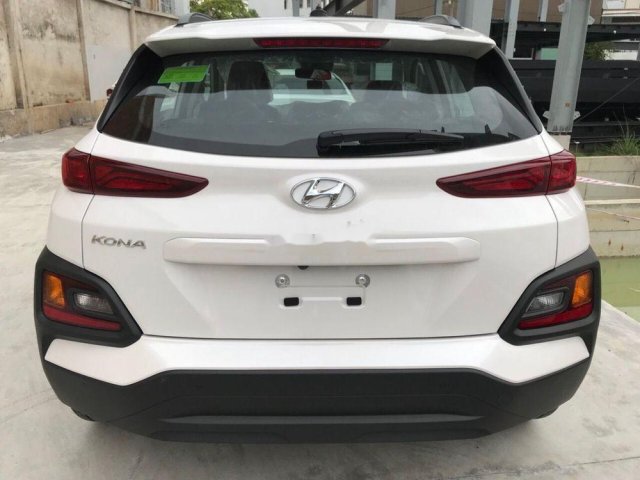 Bán Hyundai Kona đời 2019, màu trắng, giá tốt