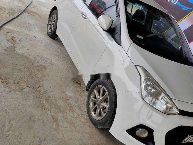 Bán ô tô Hyundai Grand i10 2015, màu trắng, nhập khẩu còn mới, 265tr