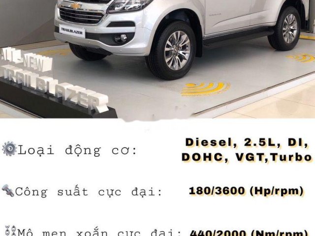 Bán Chevrolet Trailblazer 2018, màu bạc, nhập khẩu nguyên chiếc, giá tốt0