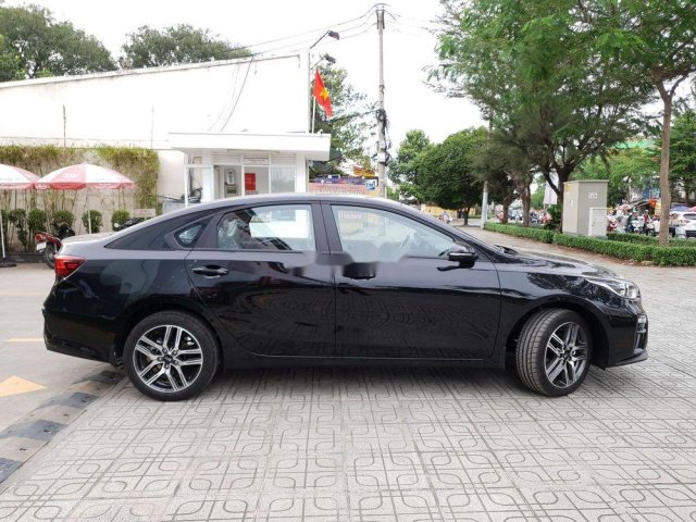 Cần bán Kia Cerato năm sản xuất 2019, giá ưu đãi