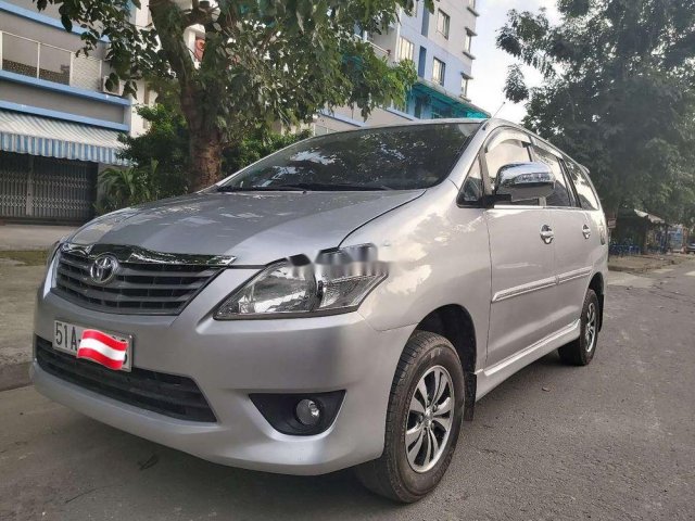 Cần bán Toyota Innova đời 2013, màu bạc, nhập khẩu, giá 396tr0