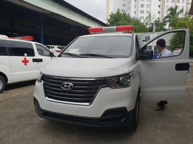 Hyundai Starex cứu thương dầu 2019 - 09083482820