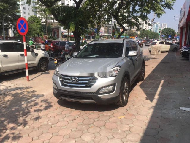 Bán xe Hyundai Santa Fe 2.4AT 2013, màu xám, nhập khẩu còn mới 