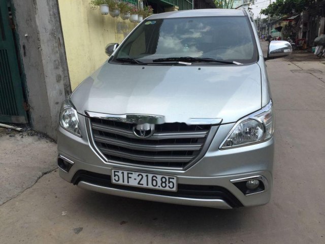 Bán ô tô Toyota Innova đời 2015 xe nguyên bản