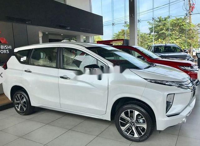 Bán xe Mitsubishi Xpander 2019 xe mới 100%0