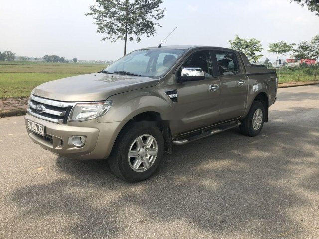 Bán Ford Ranger sản xuất năm 2013, màu xám, nhập khẩu chính hãng0