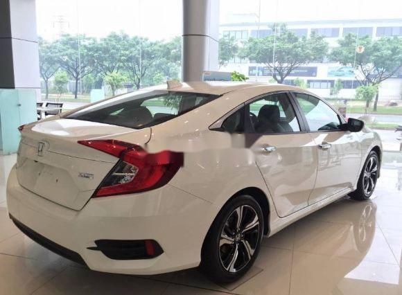 Cần bán xe Honda Civic 2019, màu trắng, giá chỉ 789 triệu0