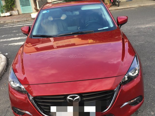 Bán Mazda 3 đời 2018 nữ chính chủ, chạy 3.935km