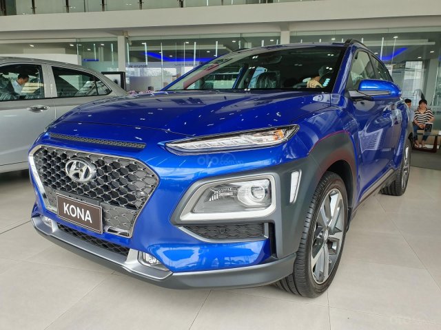 Bán nhanh chiếc xe Hyundai Kona 2.0AT đặc biệt, sản xuất 2019, màu xanh lam, giá cạnh tranh0