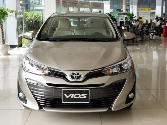 515 triệu, có ngay chiếc Toyota Vios 1.5E CVT sản xuất 2019, màu bạc0