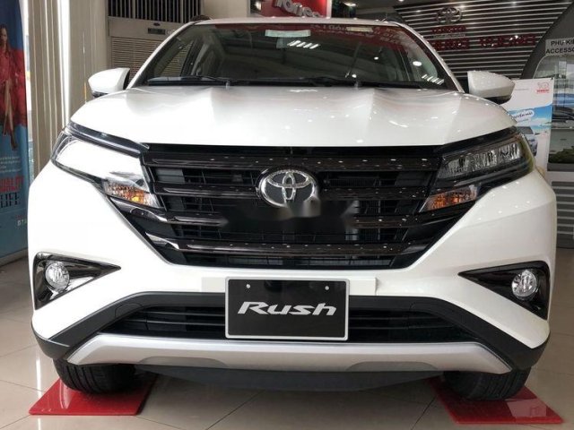 Cần bán xe Toyota Rush sản xuất 2019, nhập khẩu nguyên chiếc, 668tr