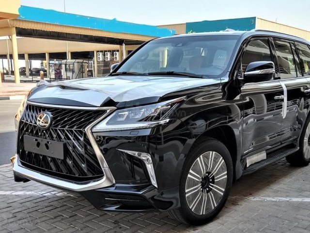 Bán Lexus LX 570 Super Sport full options 2019, màu đen, nhập khẩu nguyên chiếc0