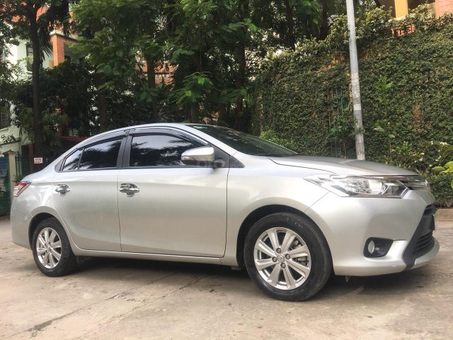 Bán ô tô Toyota Vios đăng ký lần đầu 2015, màu bạc, nhập khẩu giá tốt 405 triệu đồng0