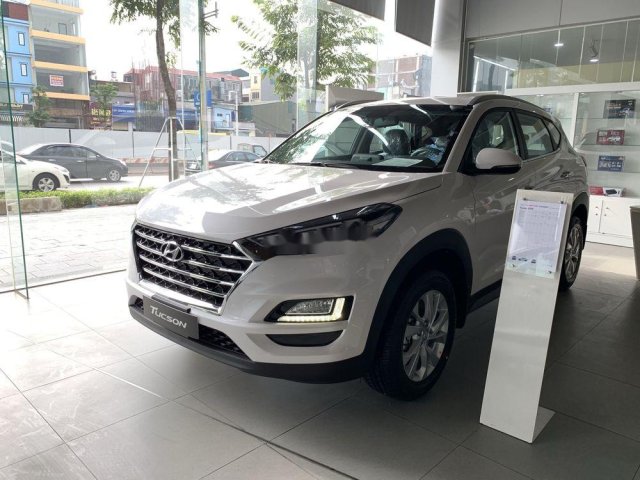 Cần bán Hyundai Tucson năm sản xuất 2019