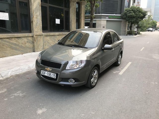 Bán Chevrolet Aveo đời 2018, màu xám, số tự động, giá tốt