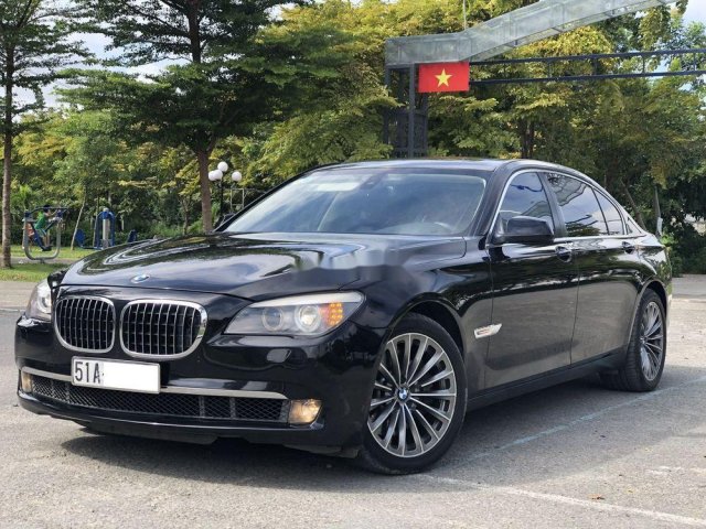 Cần bán BMW 7 Series 750Li sản xuất 2013, màu đen, xe nhập