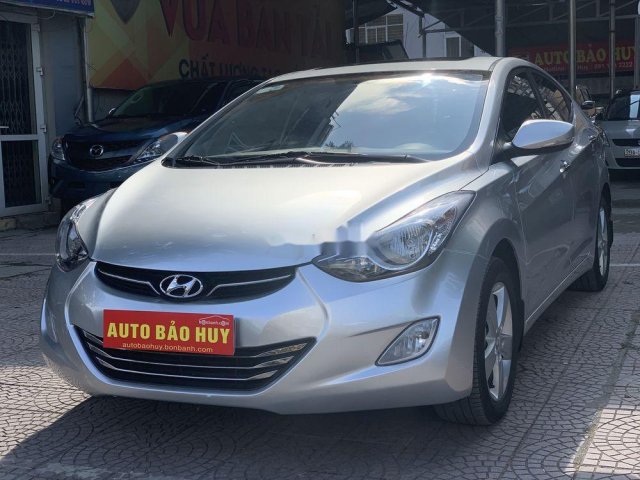 Cần bán lại xe Hyundai Elantra đời 2013, màu bạc, xe nhập, 440 triệu