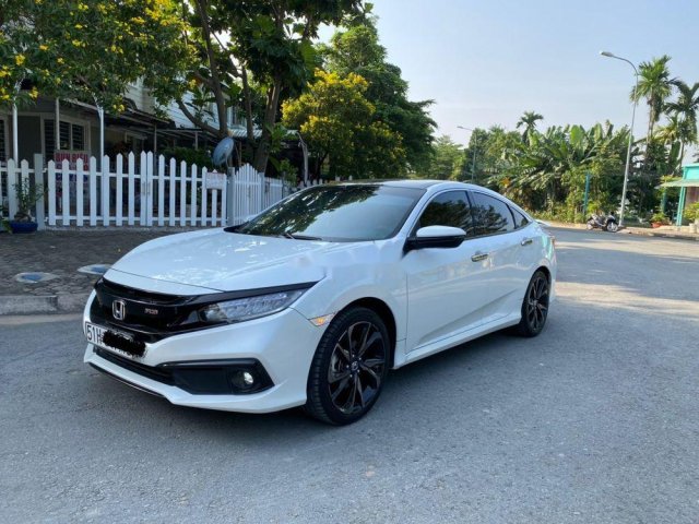 Bán Honda Civic đời 2019, màu trắng, nhập khẩu giá cạnh tranh0