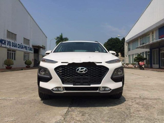 Bán xe Hyundai Kona đời 2019, màu trắng