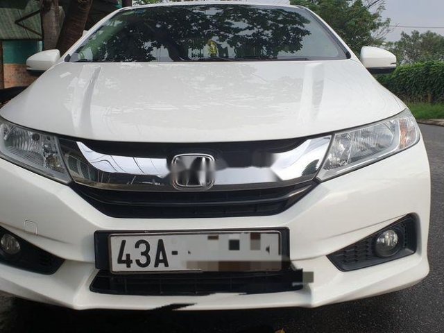 Cần bán xe Honda City năm 2014, màu trắng còn mới