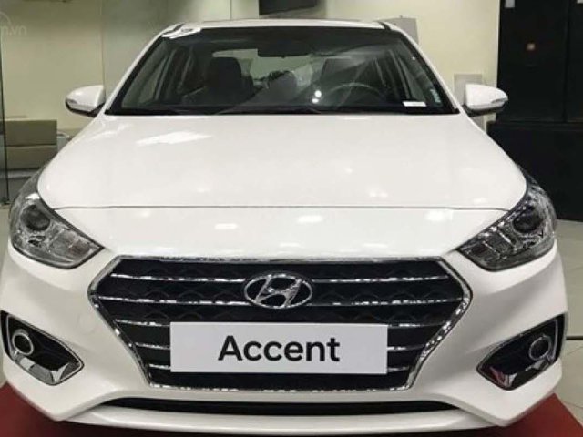Bán xe Hyundai Accent sản xuất năm 2019, màu trắng