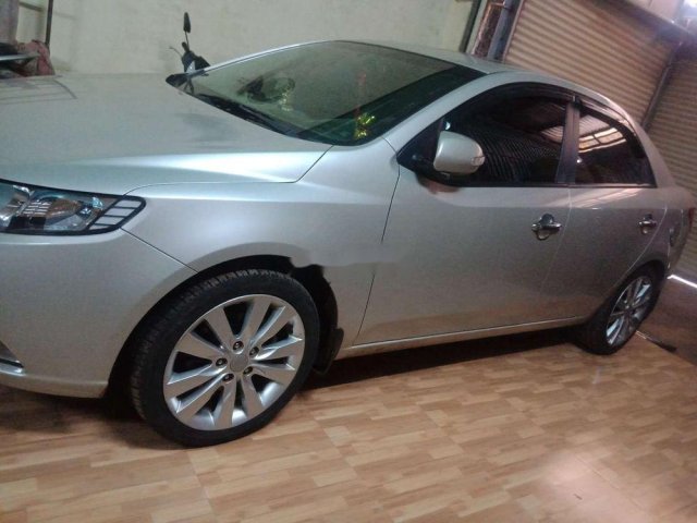 Bán xe Kia Forte sản xuất năm 20100