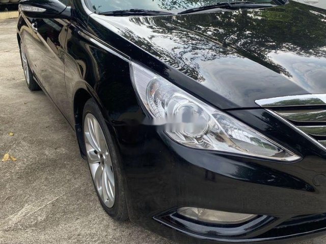 Cần bán Hyundai Sonata năm sản xuất 2010, màu đen, nhập khẩu còn mới, 470 triệu0