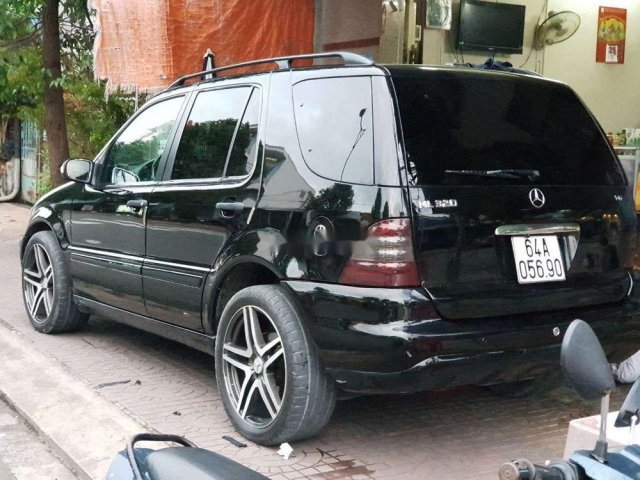 Cần bán lại xe Mercedes đời 2007, màu đen, xe nhập còn mới, giá 330tr0