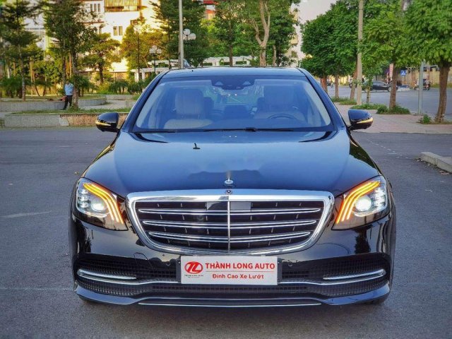 Cần bán xe Mercedes S class năm 2018