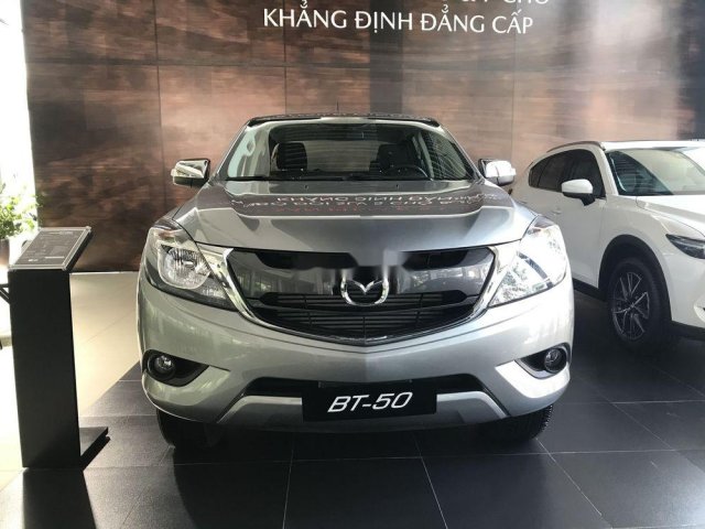 Bán xe Mazda BT 50 MT sản xuất năm 2019, màu bạc, xe nhập giá cạnh tranh0