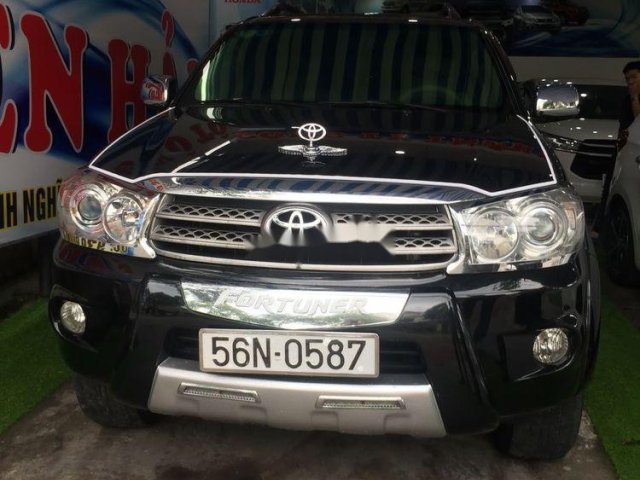 Cần bán lại xe Toyota Fortuner đời 2009, màu đen còn mới giá cạnh tranh