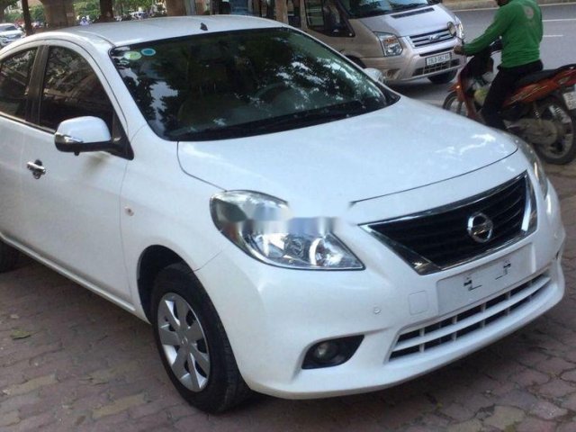 Cần bán xe Nissan Sunny năm 2017, màu trắng còn mới