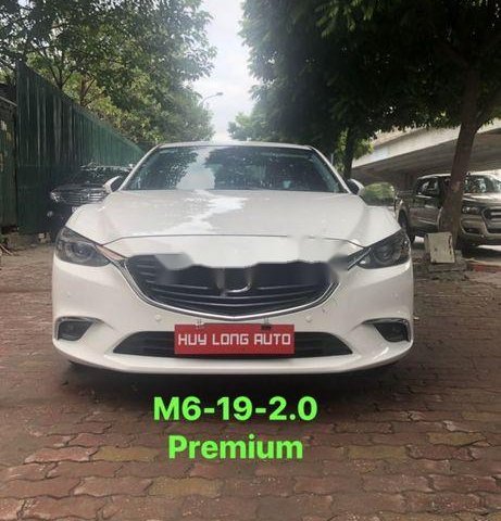 Cần bán lại xe Mazda 6 sản xuất năm 2019, màu trắng0