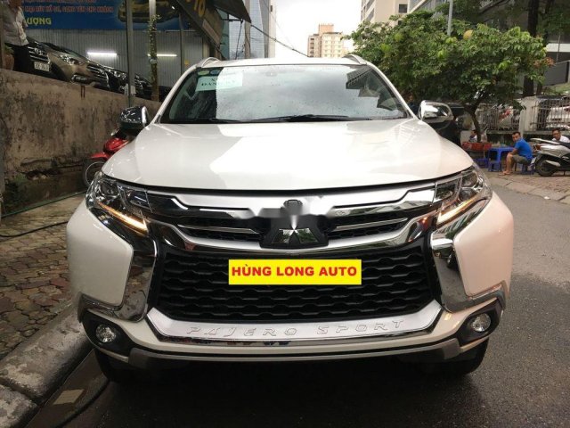 Cần bán xe Mitsubishi Pajero đời 2019, màu trắng, nhập khẩu  0