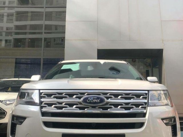 Bán Ford Explorer đời 2019, màu trắng, nhập khẩu nguyên chiếc