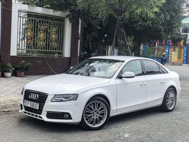 Bán Audi A4 2010, màu trắng, nhập khẩu nguyên chiếc còn mới0