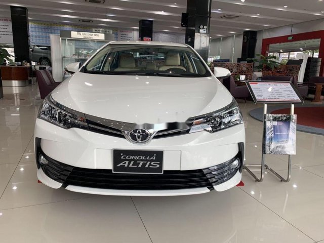 Cần bán xe Toyota Corolla Altis 1.8G năm 2019, giá tốt, giao xe nhanh toàn quốc