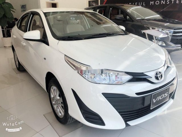 Cần bán Toyota Vios 1.5E MT sản xuất năm 2019, xe giá thấp, giao nhanh