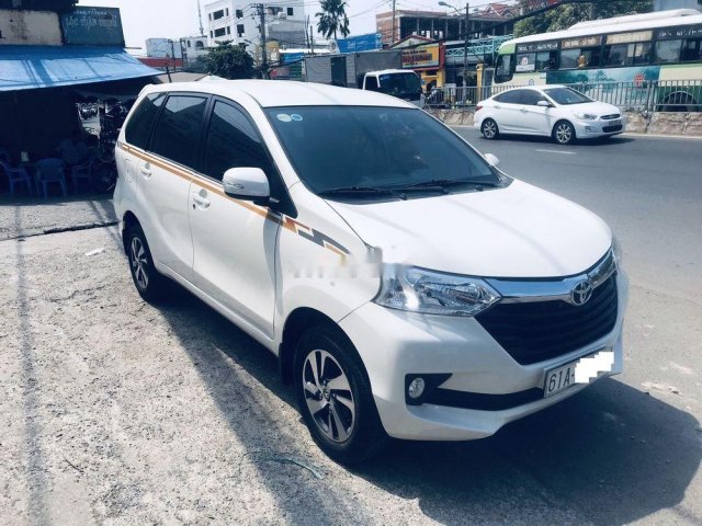 Bán Toyota Avanza 2018, màu trắng, nhập khẩu số tự động