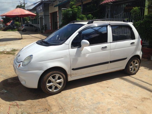 Xe Daewoo Matiz đời 2008, màu trắng còn mới giá cạnh tranh0