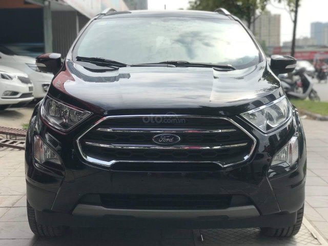 Cần bán Ford EcoSport titanium, màu đen, giá 585tr0