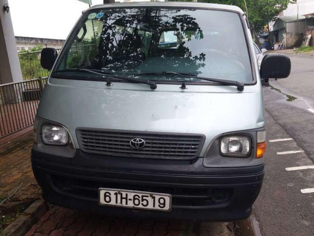 Bán xe Toyota Hiace 2005, màu xanh, giá chỉ 150 triệu0