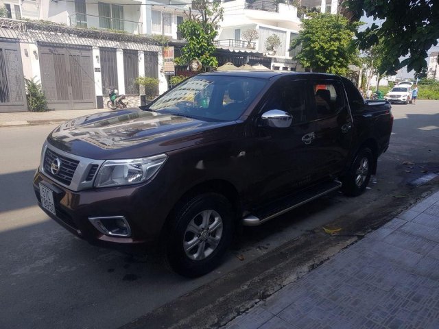 Bán ô tô Nissan Navara năm sản xuất 2016, màu nâu 