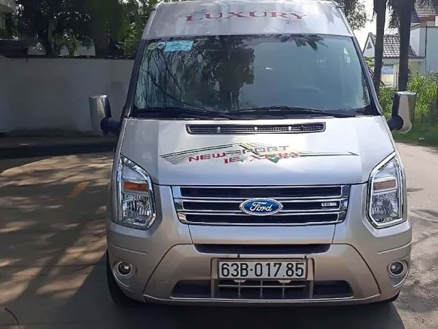 Bán Ford Transit Luxury 2015, xe còn mới, giá 490tr