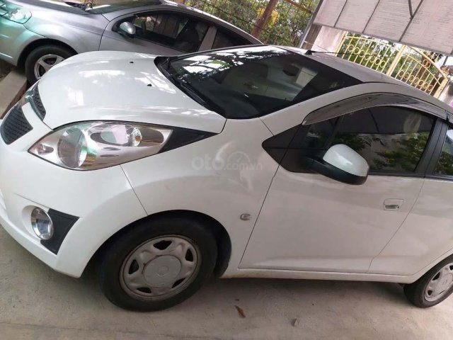 Cần bán lại xe Chevrolet Spark đời 2013, màu trắng chính chủ0