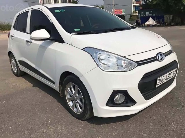 Bán Hyundai Grand i10 đời 2017, màu trắng, nhập khẩu, chính chủ0