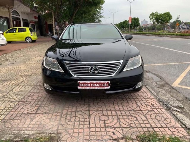 Bán Lexus LS 460L năm 2006, màu đen, xe nhập chính chủ, giá tốt