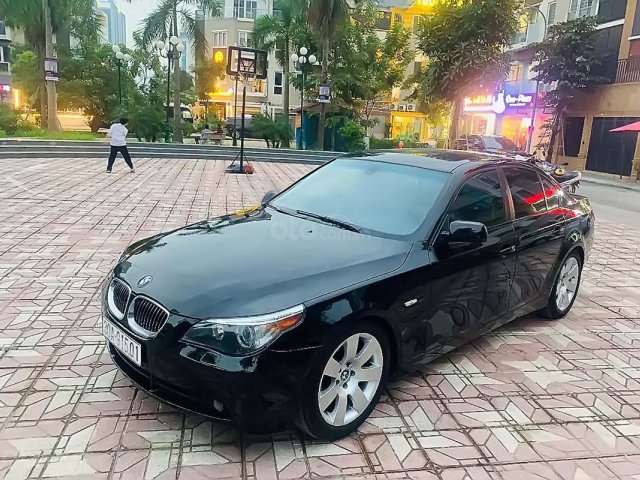 Bán BMW 530i đời 2005, màu đen, nhập khẩu  